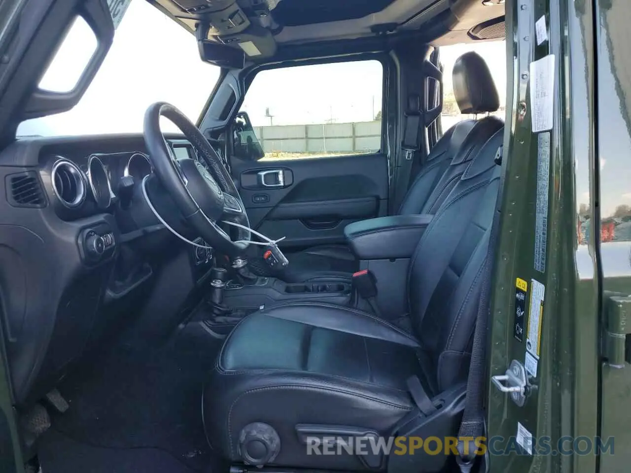 7 Photograph of a damaged car 1C4HJXEN8MW736426 JEEP WRANGLER 2021