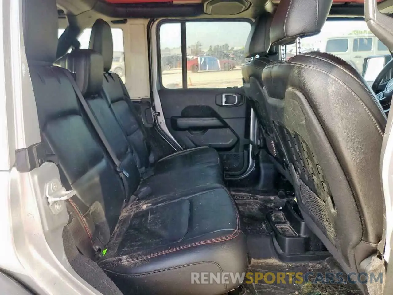 11 Photograph of a damaged car 1C4HJXFG0MW616829 JEEP WRANGLER 2021