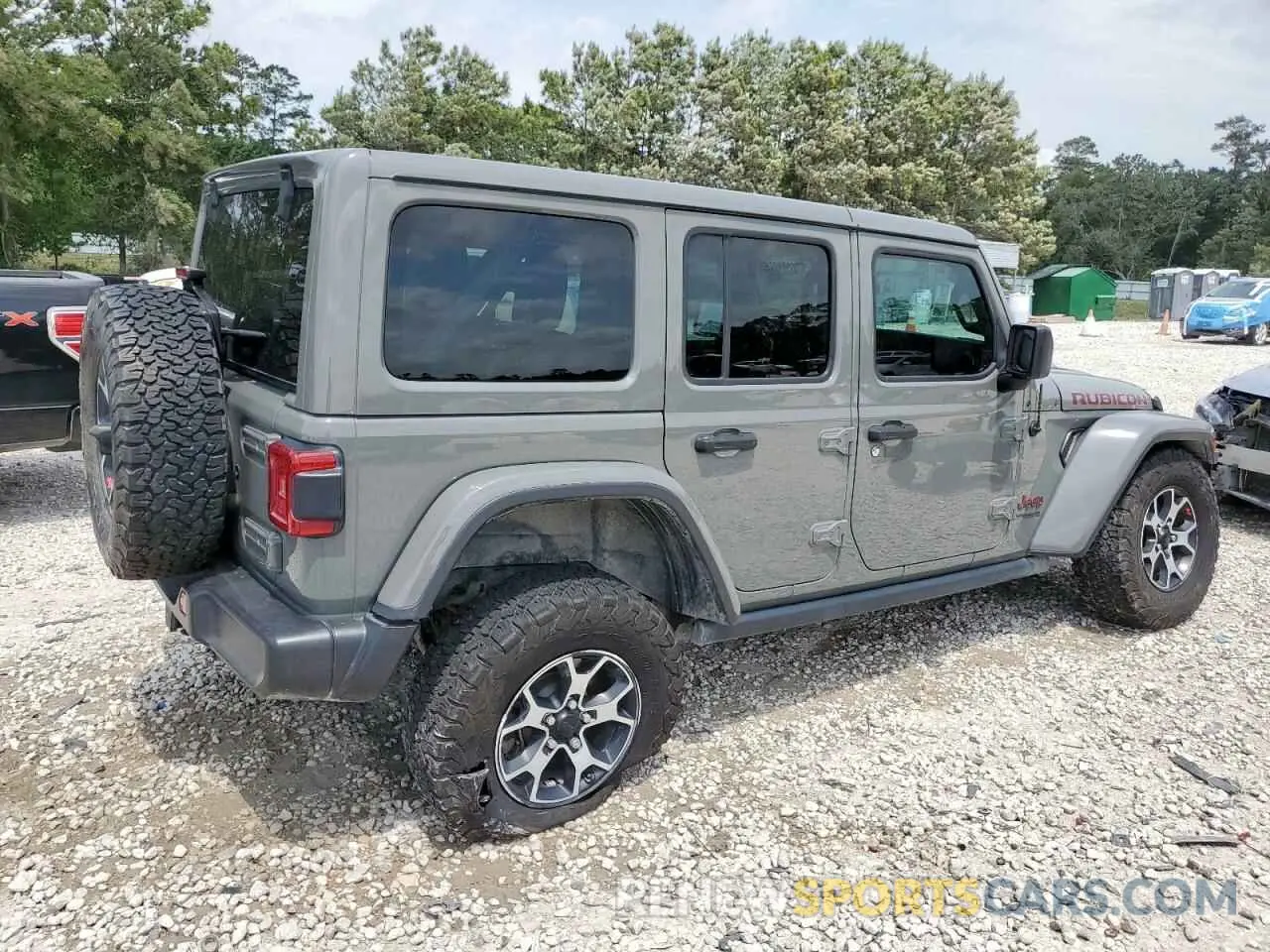 3 Photograph of a damaged car 1C4HJXFG4MW586850 JEEP WRANGLER 2021