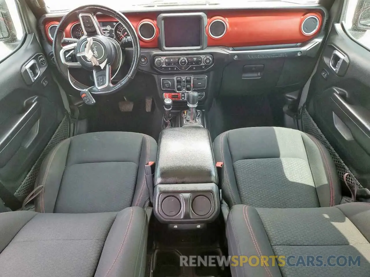 8 Photograph of a damaged car 1C4HJXFG4MW586850 JEEP WRANGLER 2021