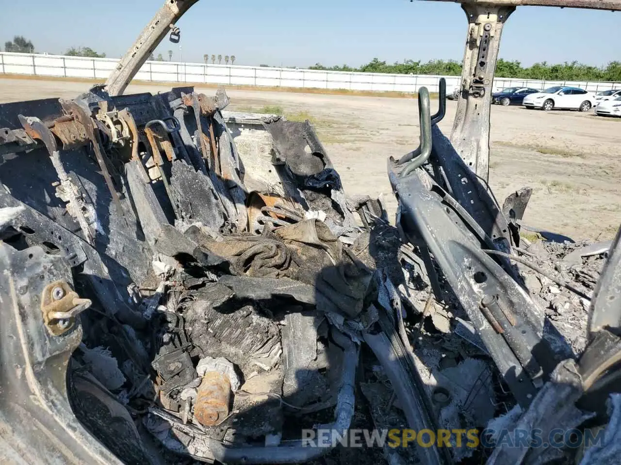 11 Photograph of a damaged car 1C4HJXFN1MW744432 JEEP WRANGLER 2021
