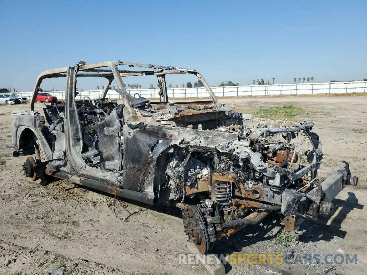 4 Photograph of a damaged car 1C4HJXFN1MW744432 JEEP WRANGLER 2021