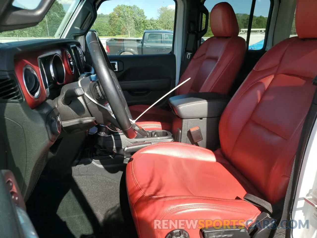 7 Photograph of a damaged car 1C4HJXFN1MW749453 JEEP WRANGLER 2021