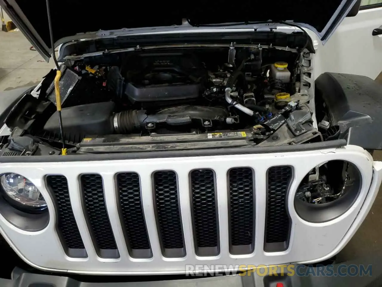 13 Photograph of a damaged car 1C4HJXFN2MW562724 JEEP WRANGLER 2021