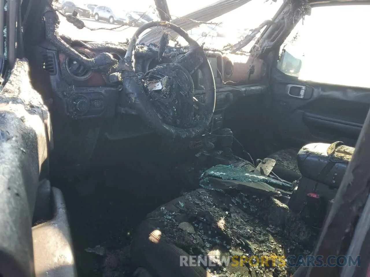8 Photograph of a damaged car 1C4HJXFN5MW513999 JEEP WRANGLER 2021