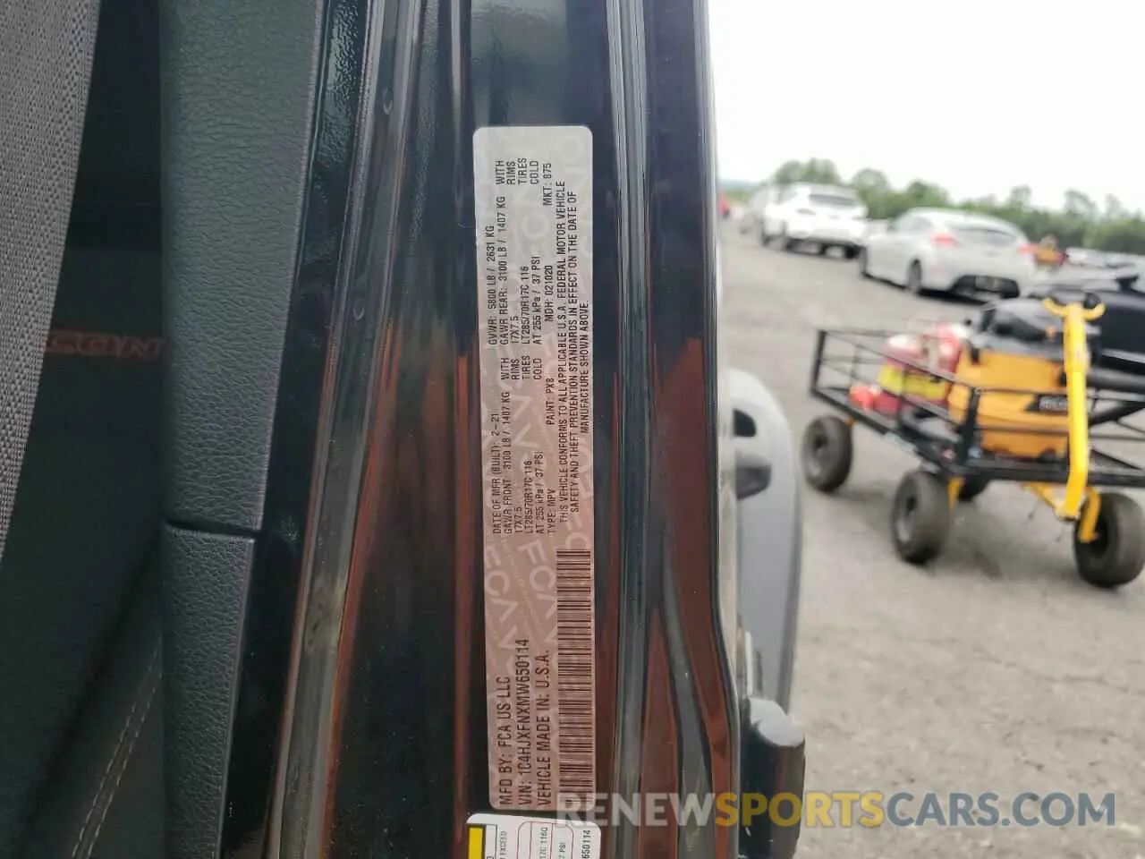 13 Photograph of a damaged car 1C4HJXFNXMW650114 JEEP WRANGLER 2021