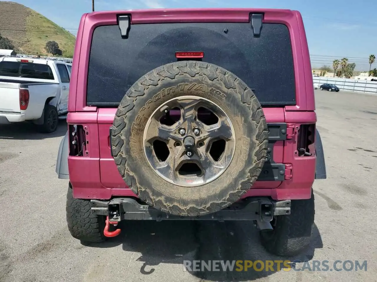 6 Photograph of a damaged car 1C4JJXFG2MW854005 JEEP WRANGLER 2021