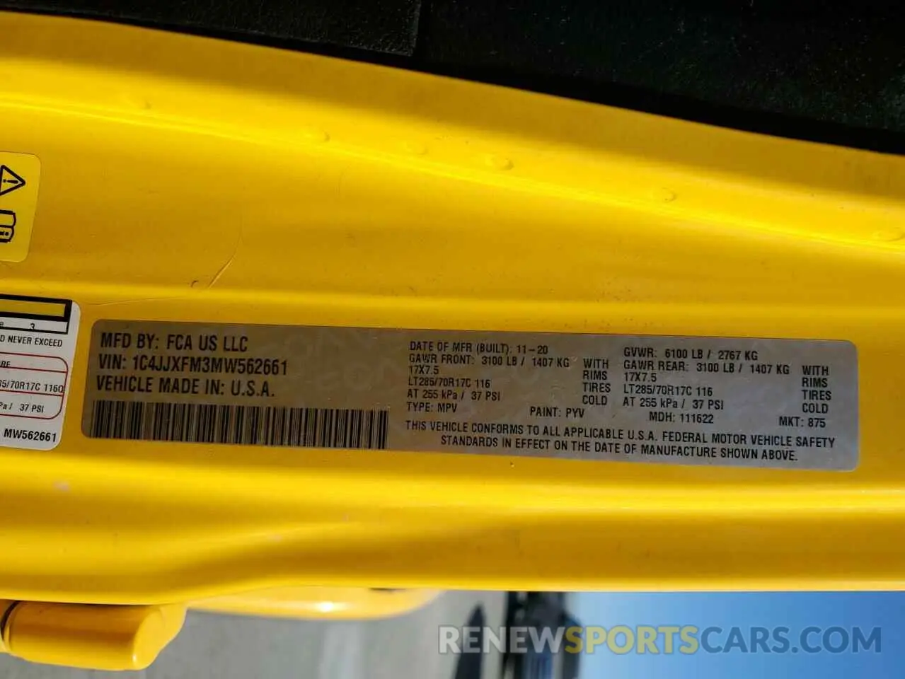 13 Photograph of a damaged car 1C4JJXFM3MW562661 JEEP WRANGLER 2021