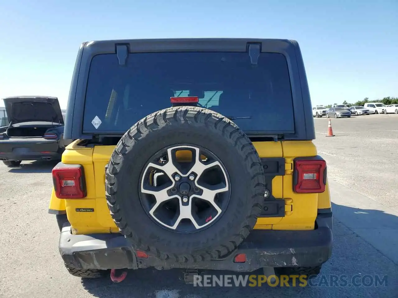 6 Photograph of a damaged car 1C4JJXFM3MW562661 JEEP WRANGLER 2021