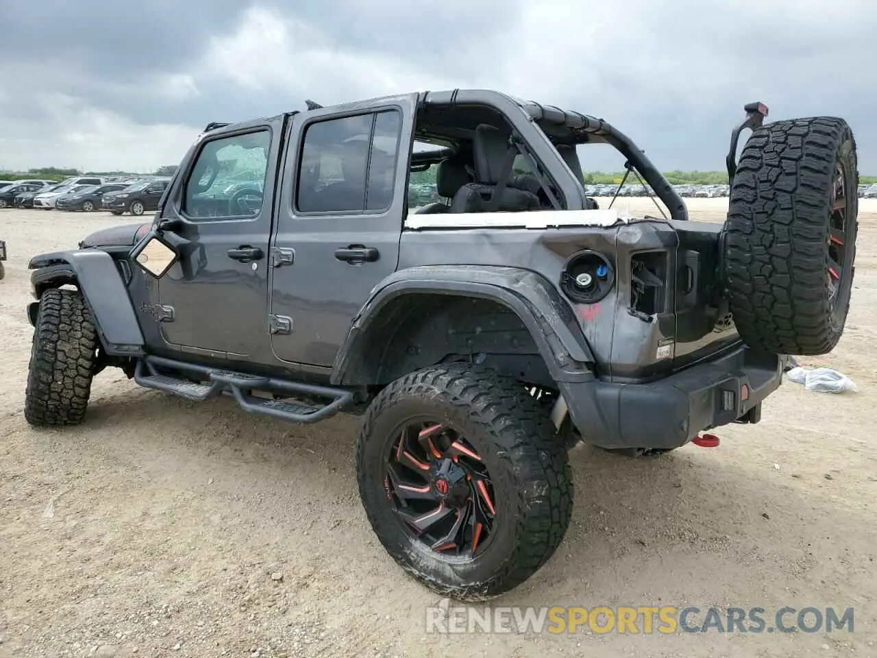2 Photograph of a damaged car 1C4JJXFM9MW533925 JEEP WRANGLER 2021
