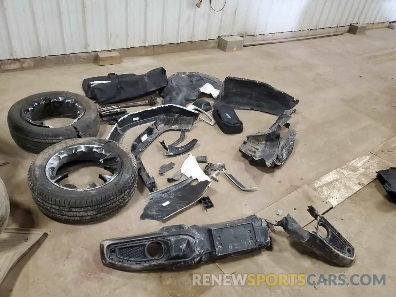 15 Photograph of a damaged car 1C4JJXP61MW868399 JEEP WRANGLER 2021