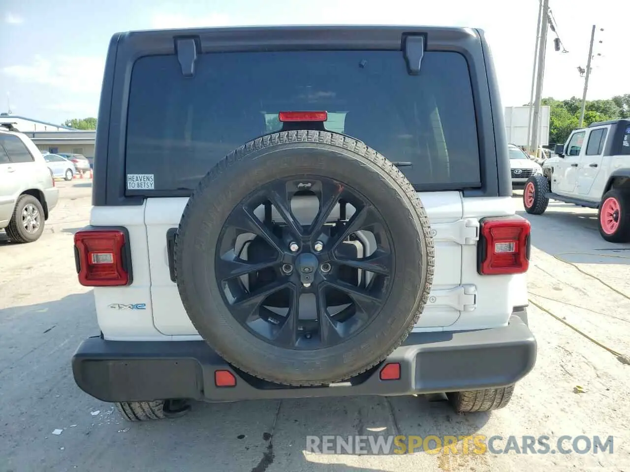 6 Photograph of a damaged car 1C4JJXP63MW720948 JEEP WRANGLER 2021