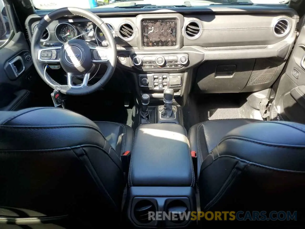 8 Photograph of a damaged car 1C4JJXP63MW773410 JEEP WRANGLER 2021