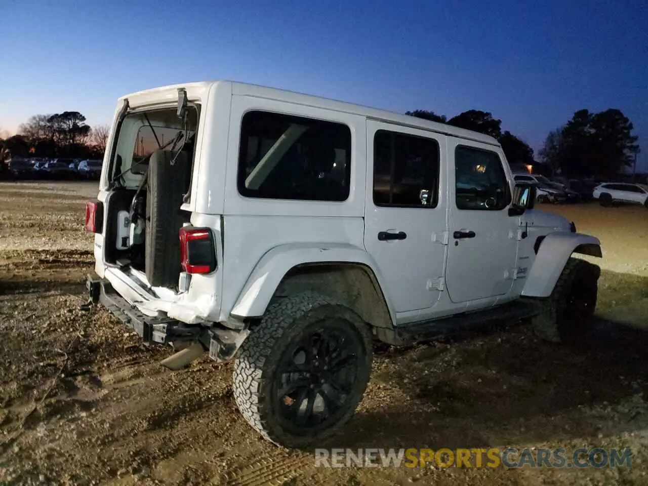 3 Photograph of a damaged car 1C4JJXP67MW786368 JEEP WRANGLER 2021
