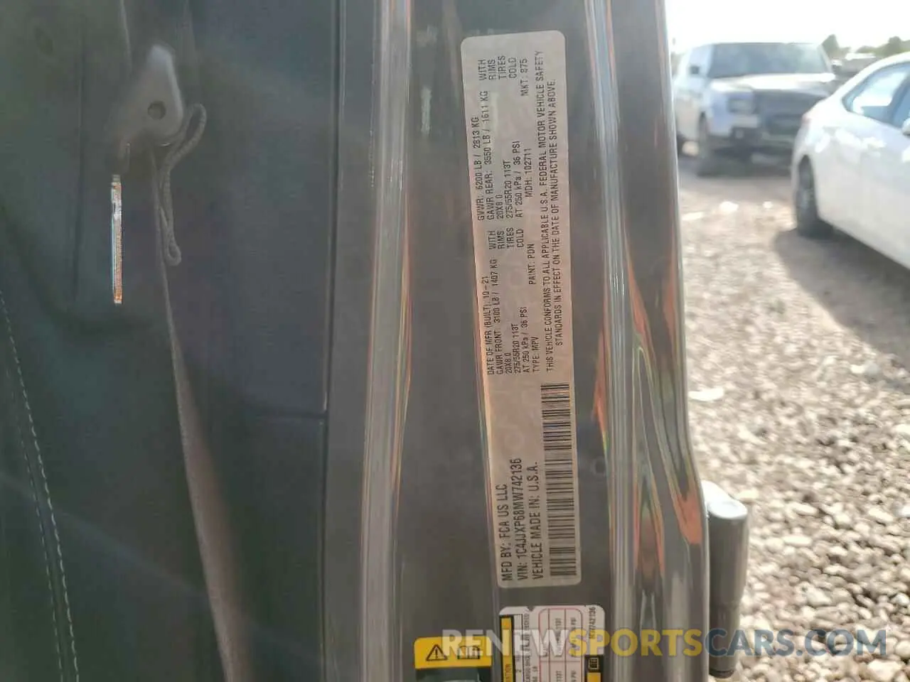 12 Photograph of a damaged car 1C4JJXP68MW742136 JEEP WRANGLER 2021