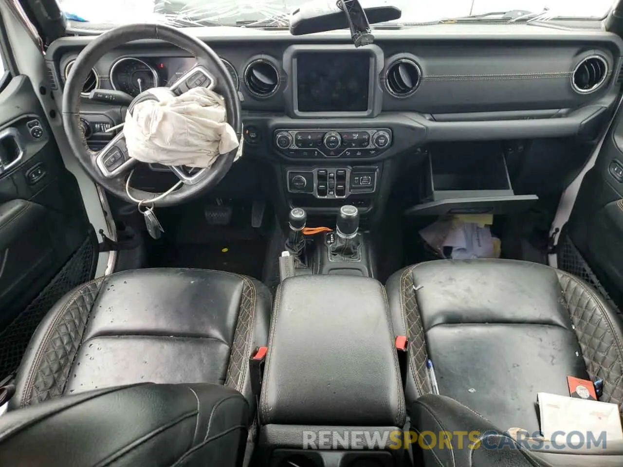8 Photograph of a damaged car 1C4JJXP6XMW674874 JEEP WRANGLER 2021
