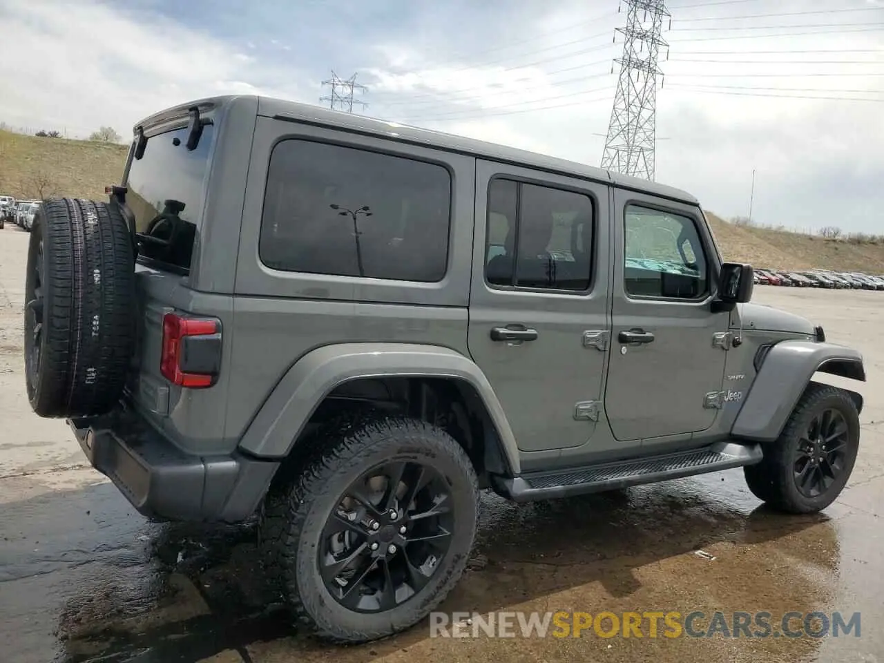 3 Photograph of a damaged car 1C4JJXP6XMW809741 JEEP WRANGLER 2021