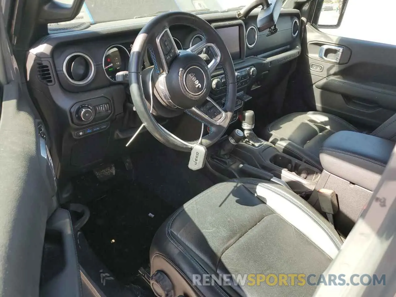 8 Photograph of a damaged car 1C4JJXR64MW734905 JEEP WRANGLER 2021