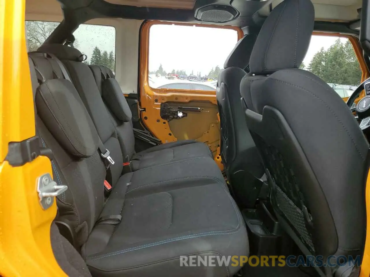 10 Photograph of a damaged car 1C4JJXR66MW674948 JEEP WRANGLER 2021