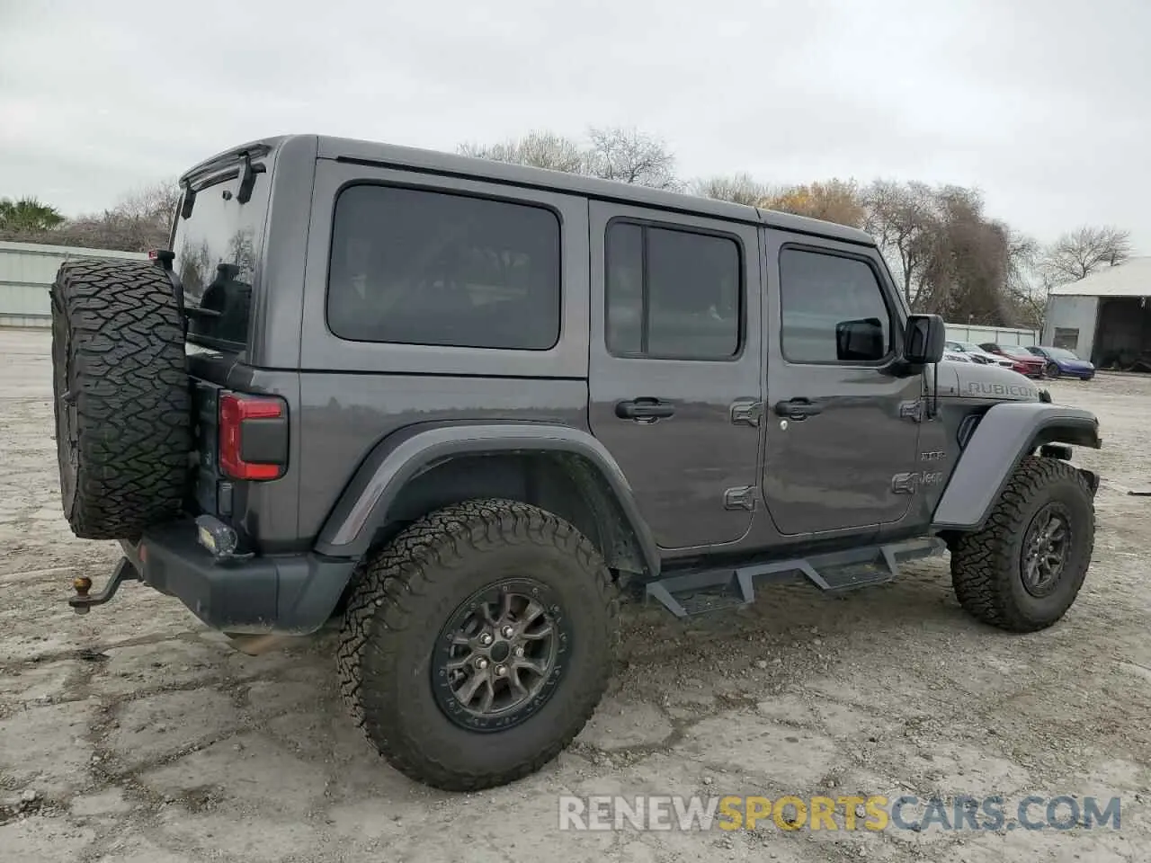 3 Photograph of a damaged car 1C4JJXSJ3MW634325 JEEP WRANGLER 2021