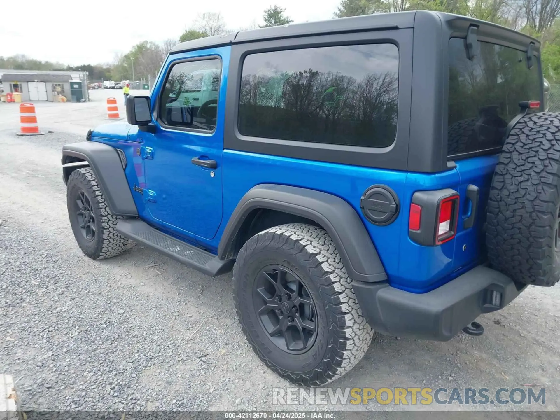 3 Photograph of a damaged car 1C4GJXAG0NW145642 JEEP WRANGLER 2022