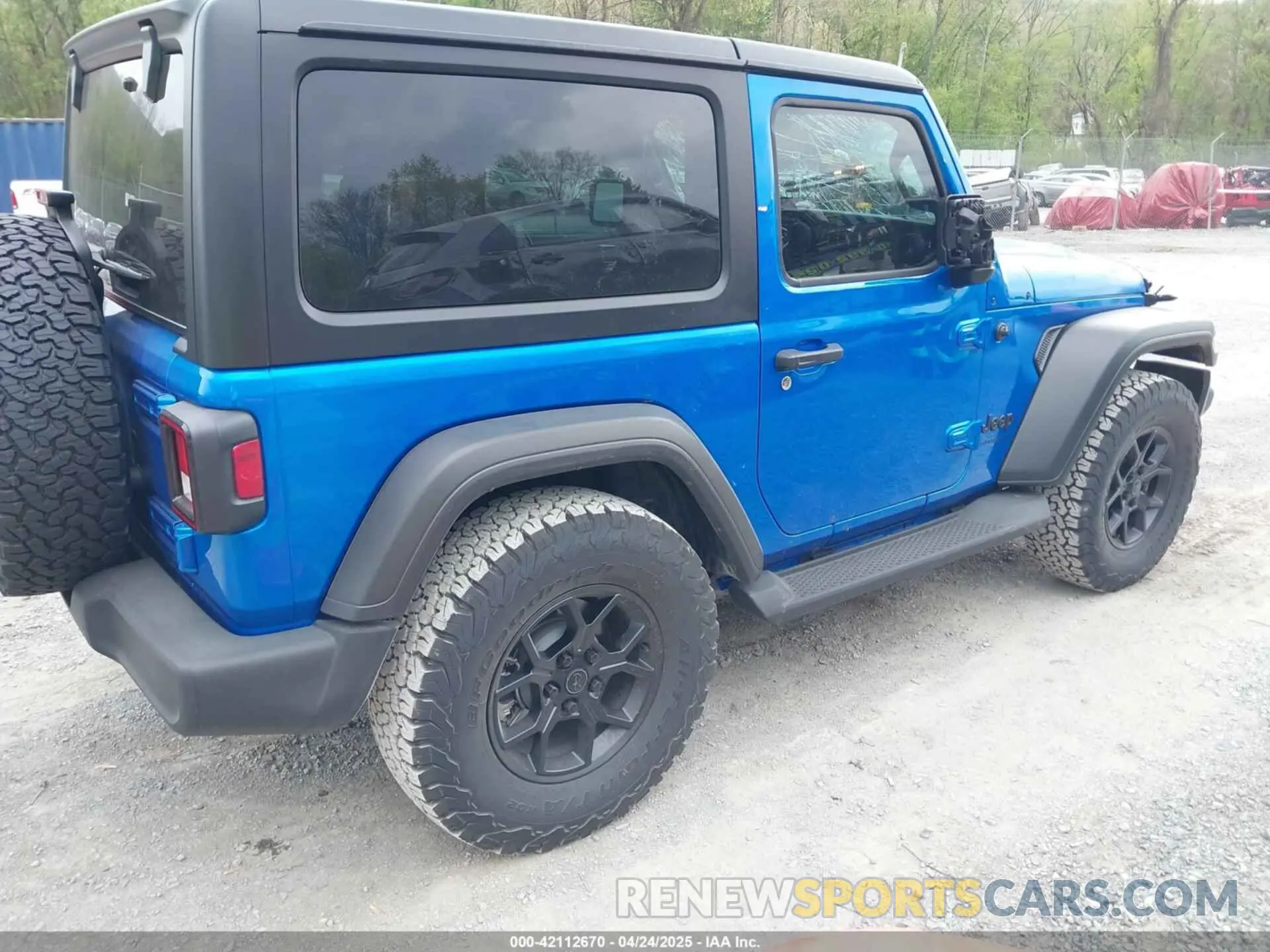 4 Photograph of a damaged car 1C4GJXAG0NW145642 JEEP WRANGLER 2022
