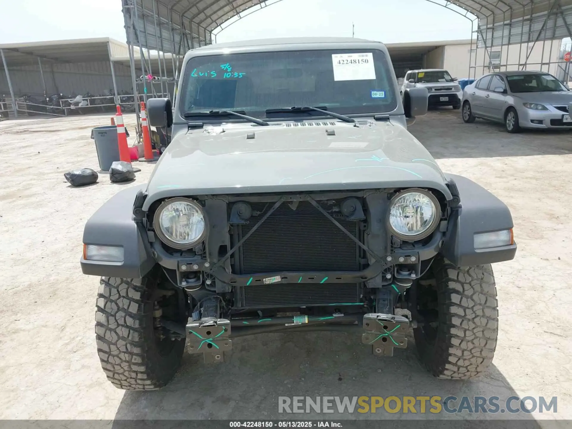 13 Photograph of a damaged car 1C4GJXAG8NW232480 JEEP WRANGLER 2022