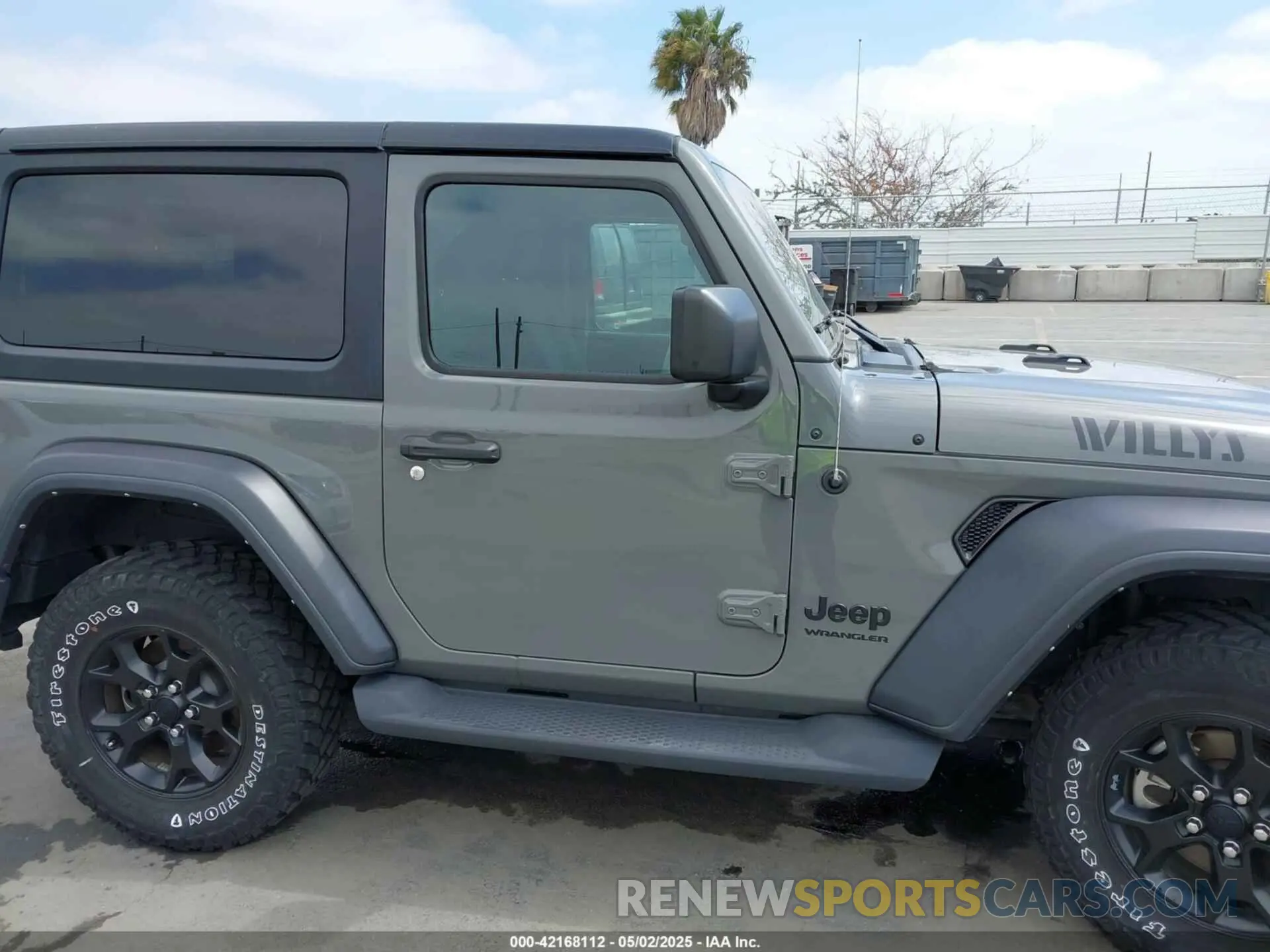 14 Photograph of a damaged car 1C4GJXAN2NW176325 JEEP WRANGLER 2022