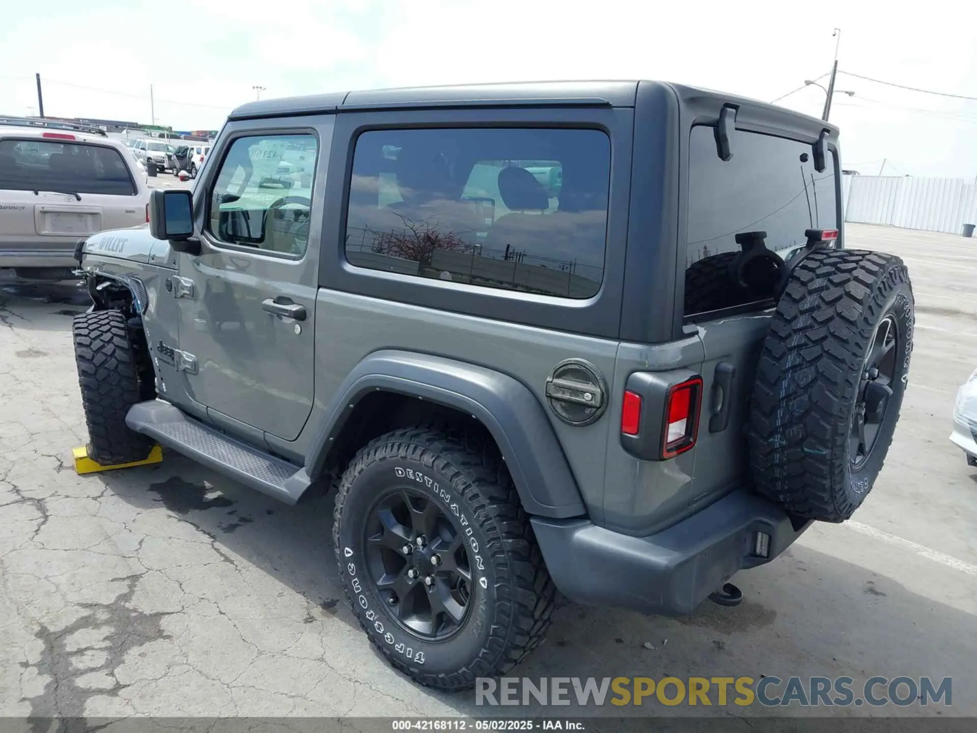 3 Photograph of a damaged car 1C4GJXAN2NW176325 JEEP WRANGLER 2022