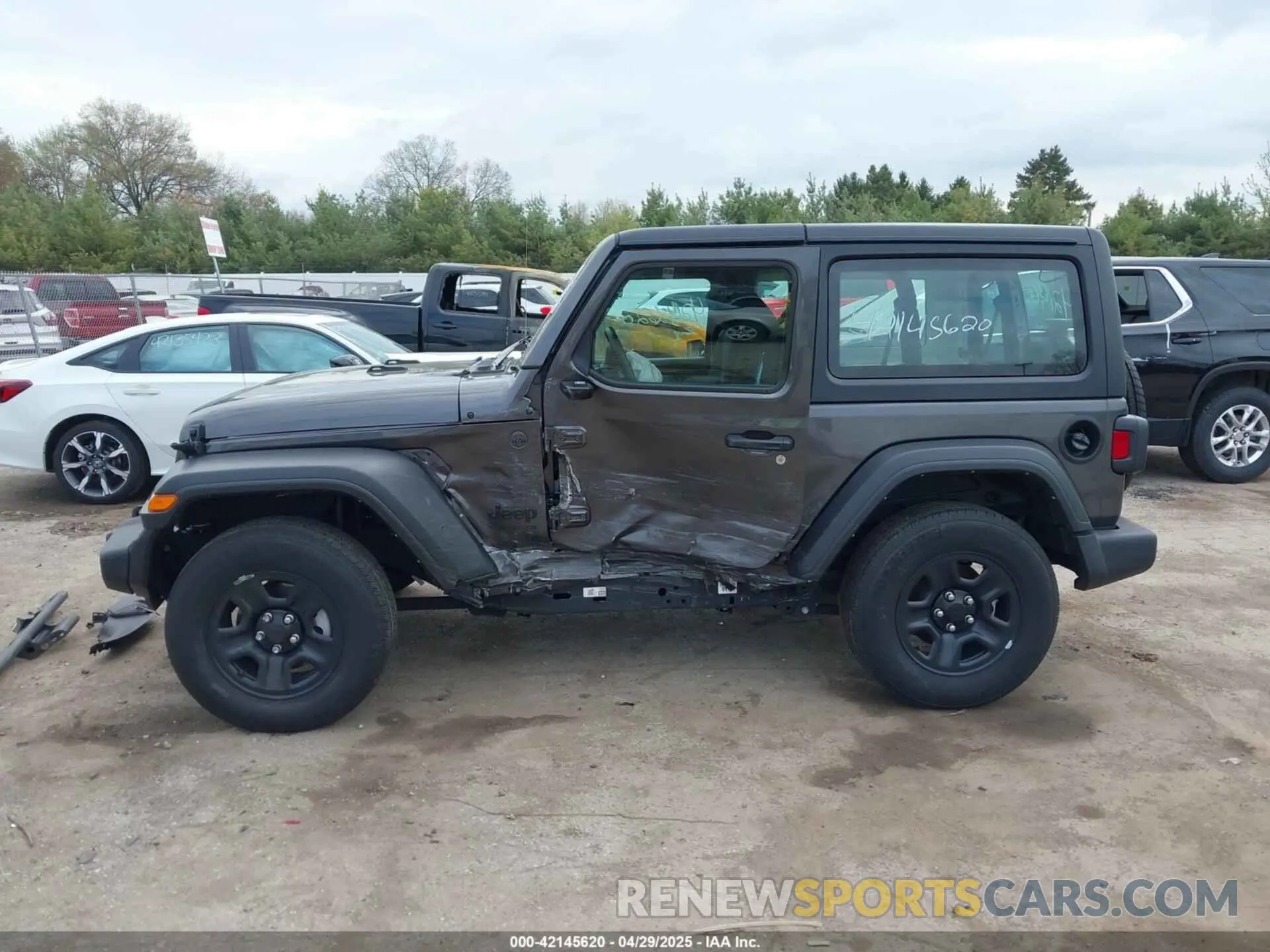 15 Photograph of a damaged car 1C4GJXAN8NW223101 JEEP WRANGLER 2022