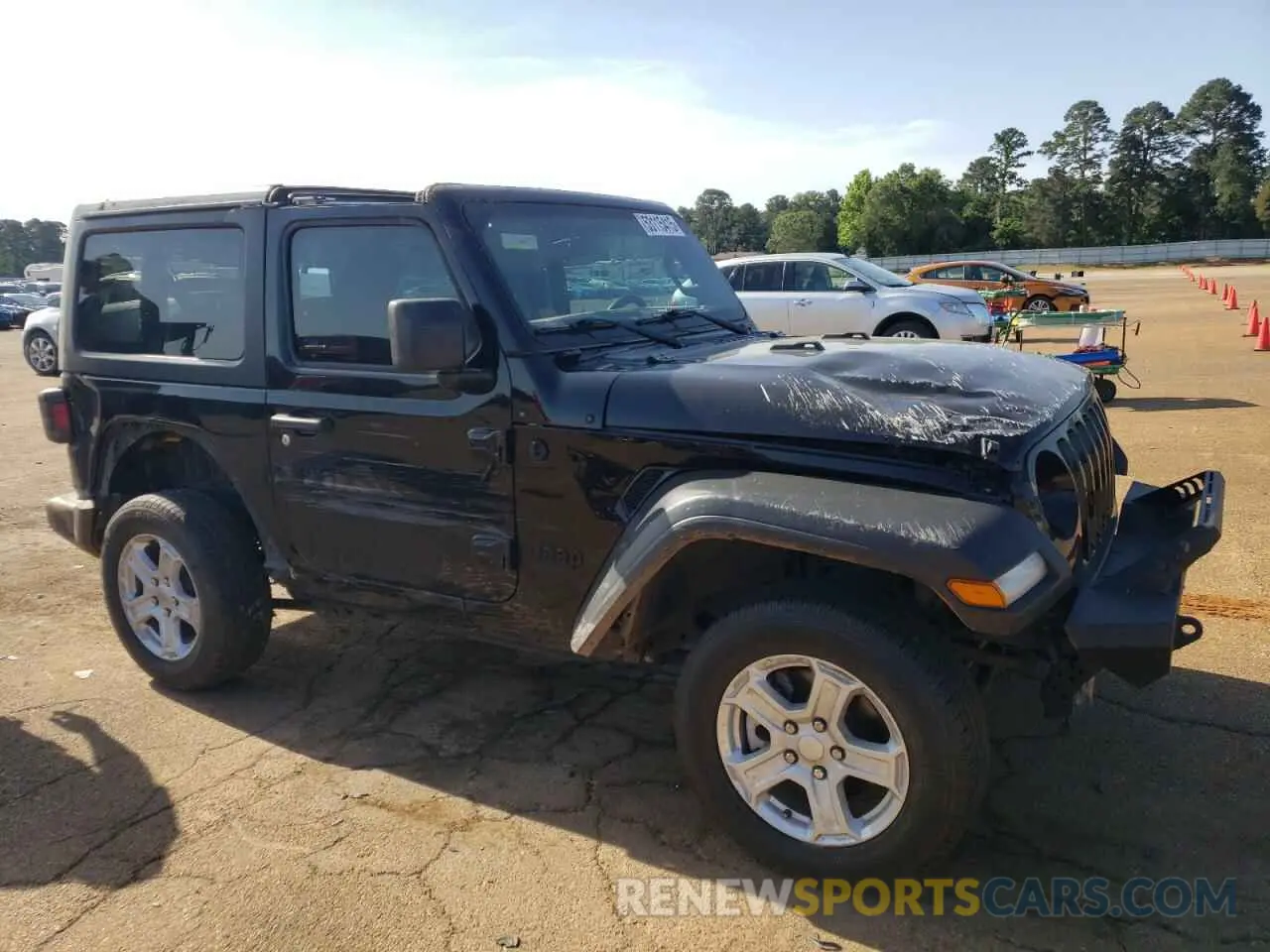 4 Photograph of a damaged car 1C4HJXAGXNW163909 JEEP WRANGLER 2022