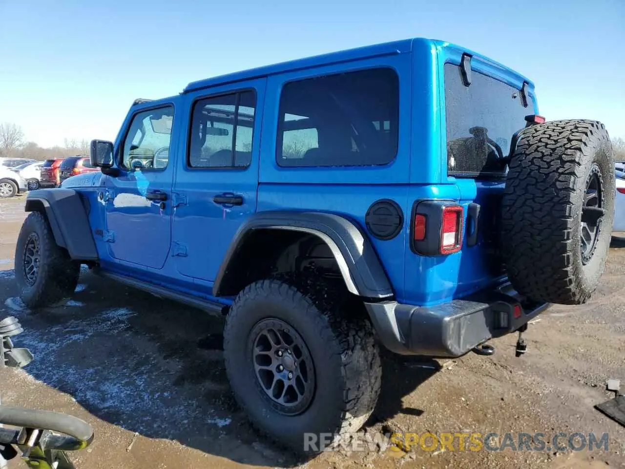 2 Photograph of a damaged car 1C4HJXDG0NW203829 JEEP WRANGLER 2022