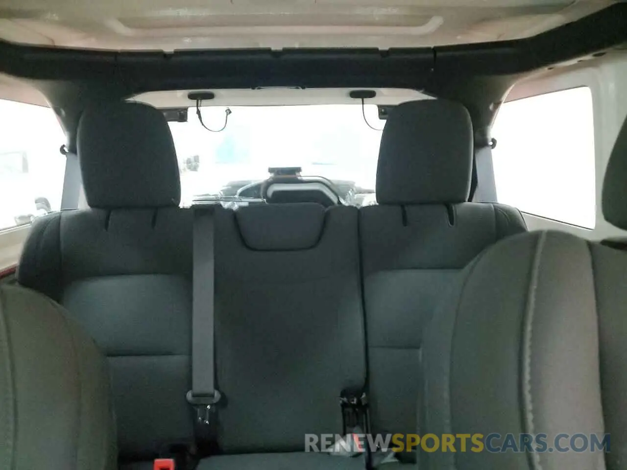 10 Photograph of a damaged car 1C4HJXDG2NW152124 JEEP WRANGLER 2022