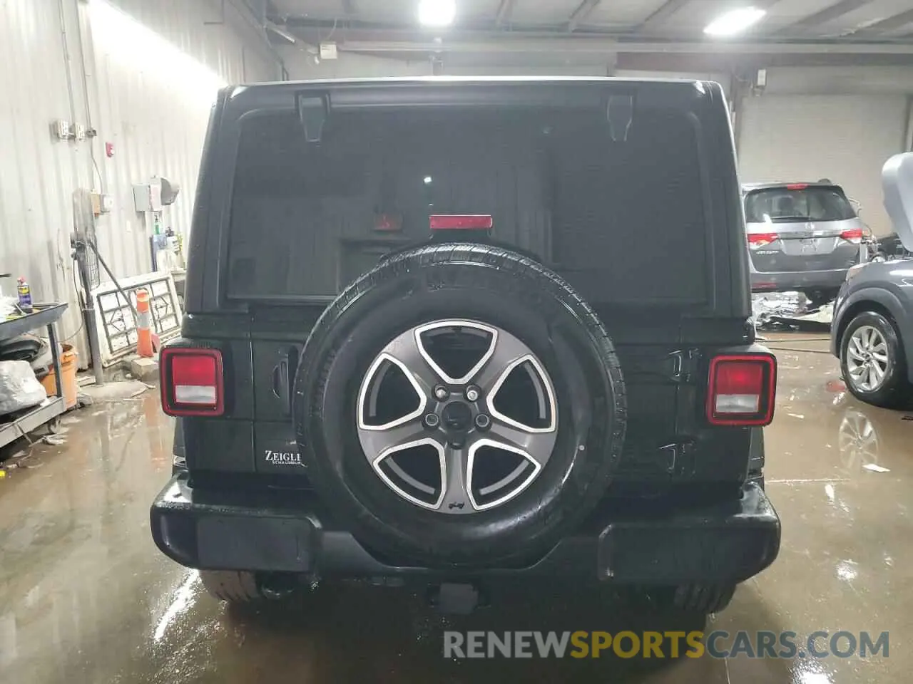 6 Photograph of a damaged car 1C4HJXDG2NW196088 JEEP WRANGLER 2022