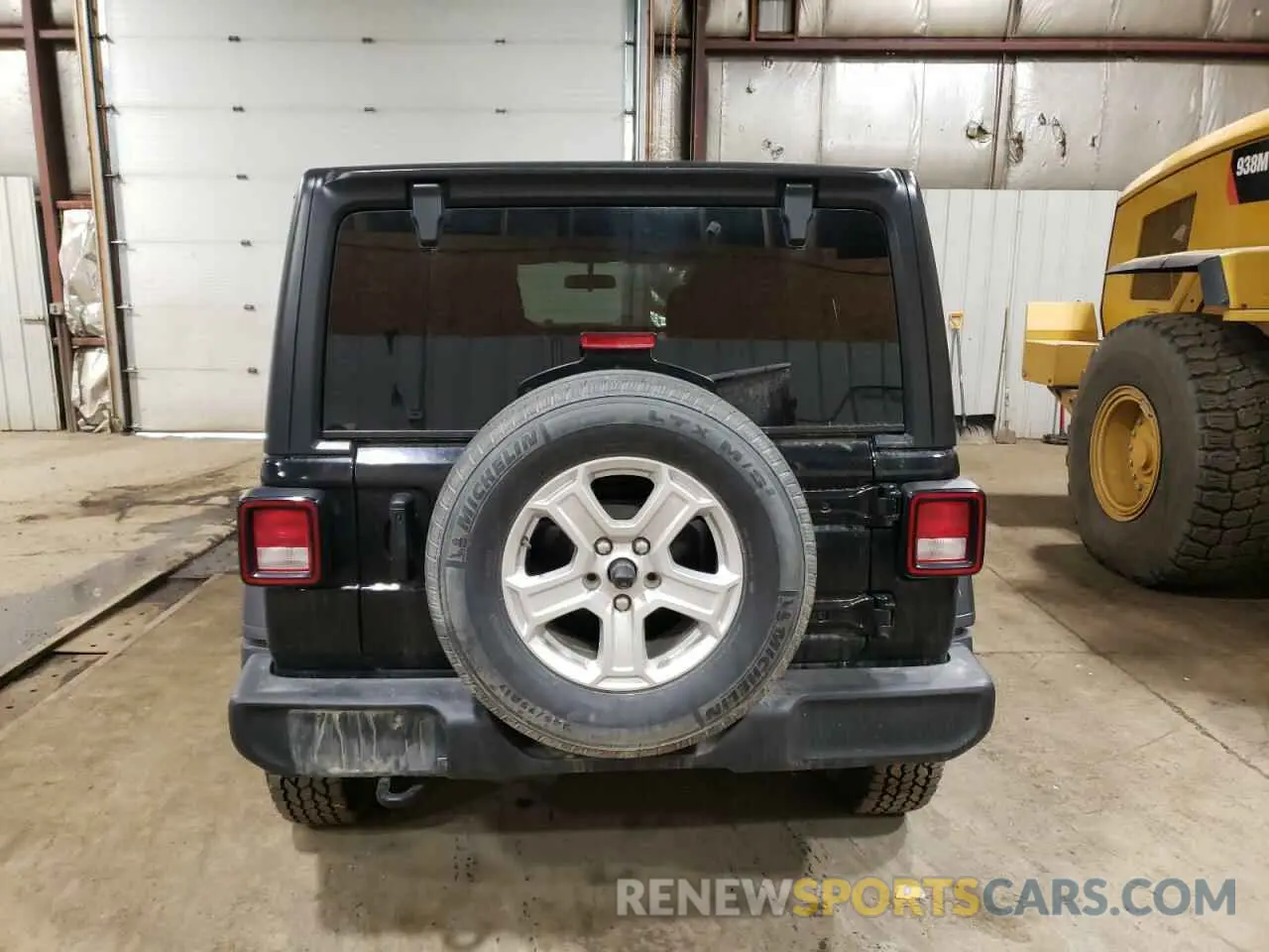 6 Photograph of a damaged car 1C4HJXDG3NW173936 JEEP WRANGLER 2022