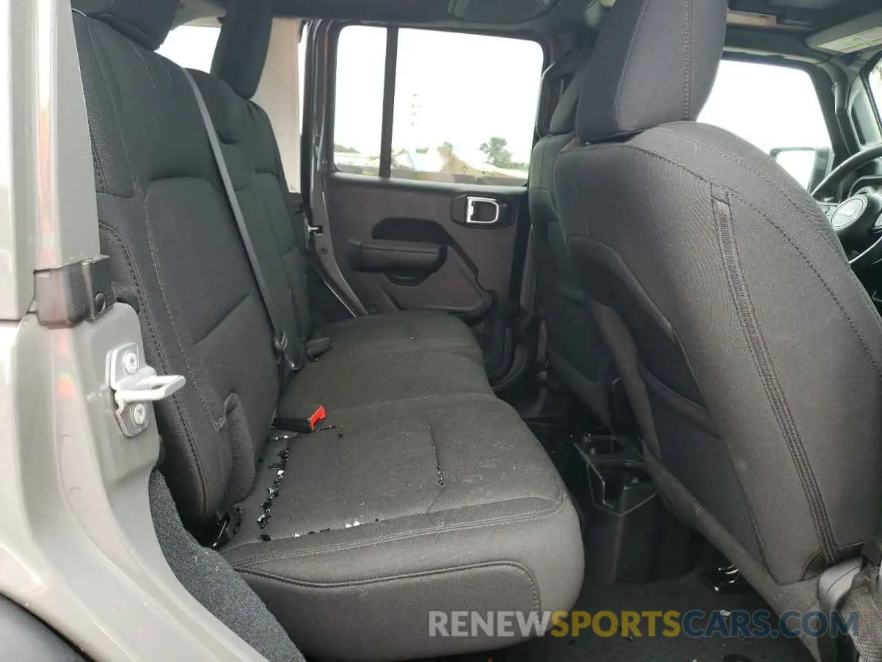 10 Photograph of a damaged car 1C4HJXDG5NW109364 JEEP WRANGLER 2022