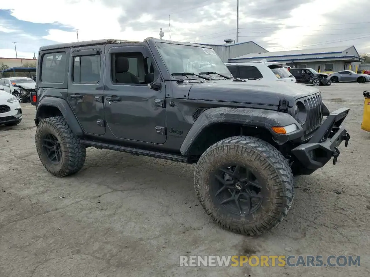 4 Photograph of a damaged car 1C4HJXDG6NW133687 JEEP WRANGLER 2022