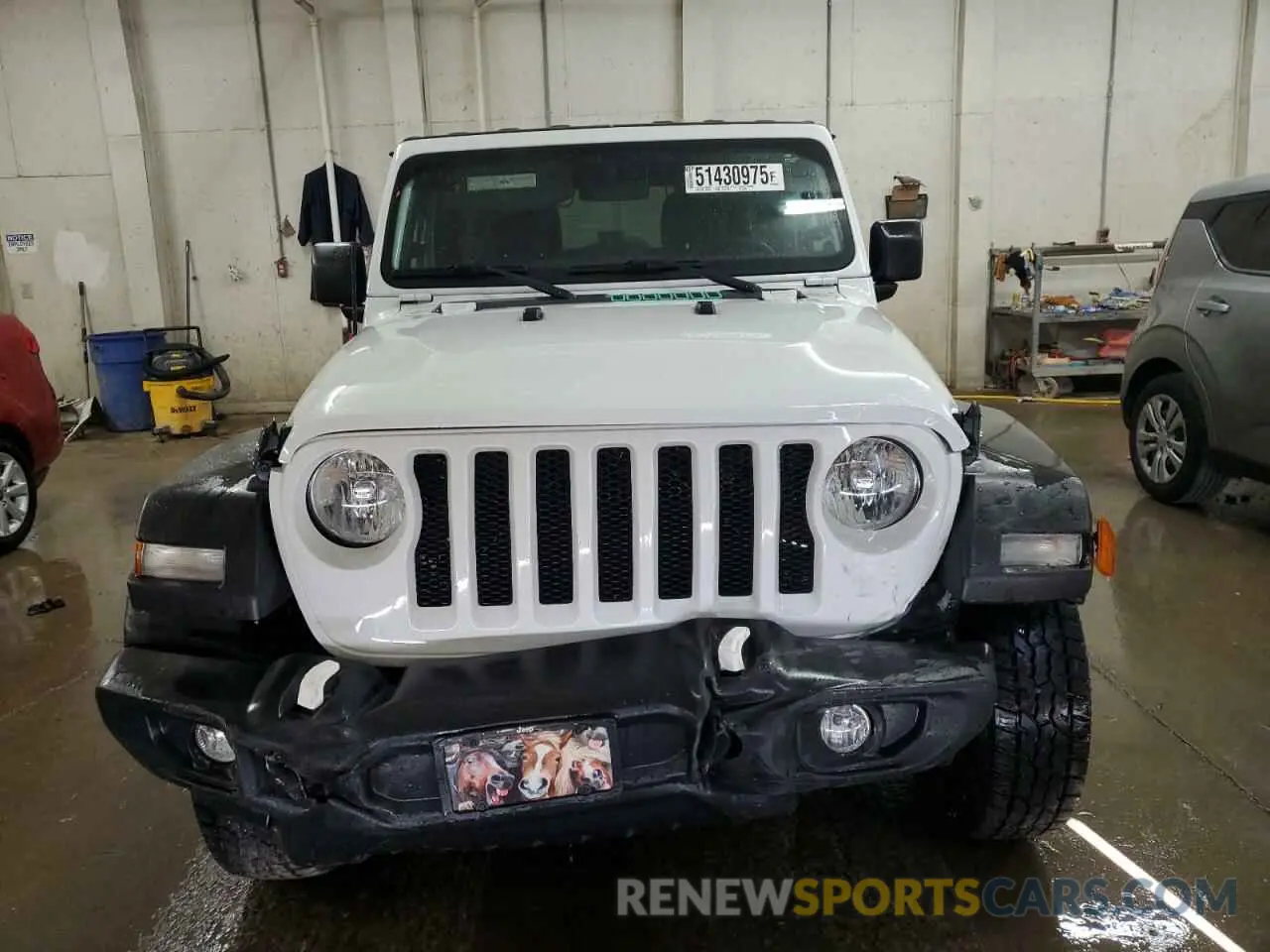 5 Photograph of a damaged car 1C4HJXDG6NW149730 JEEP WRANGLER 2022