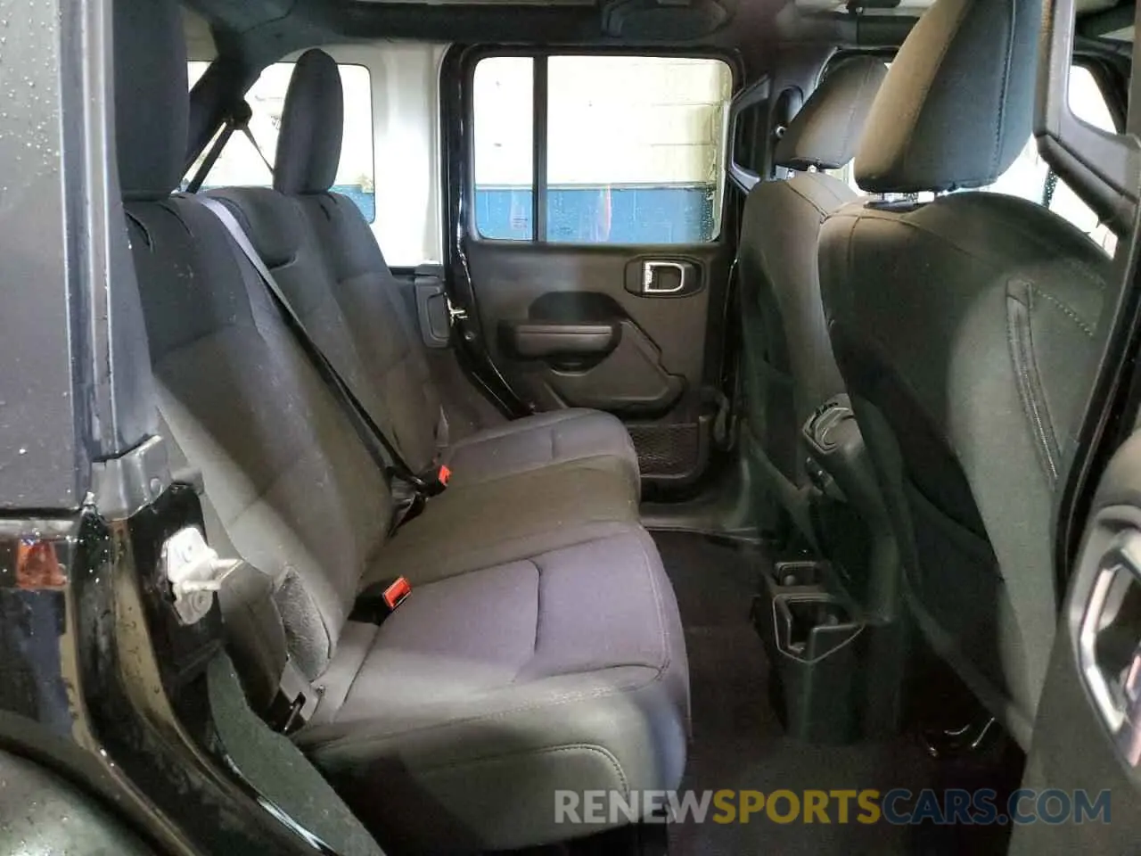 11 Photograph of a damaged car 1C4HJXDGXNW152081 JEEP WRANGLER 2022