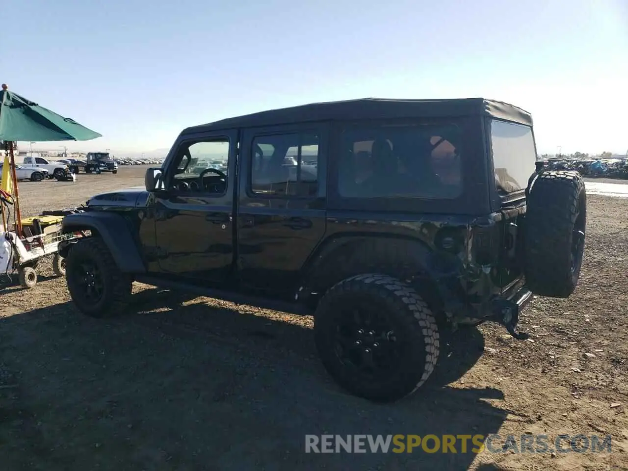 2 Photograph of a damaged car 1C4HJXDN5NW195192 JEEP WRANGLER 2022