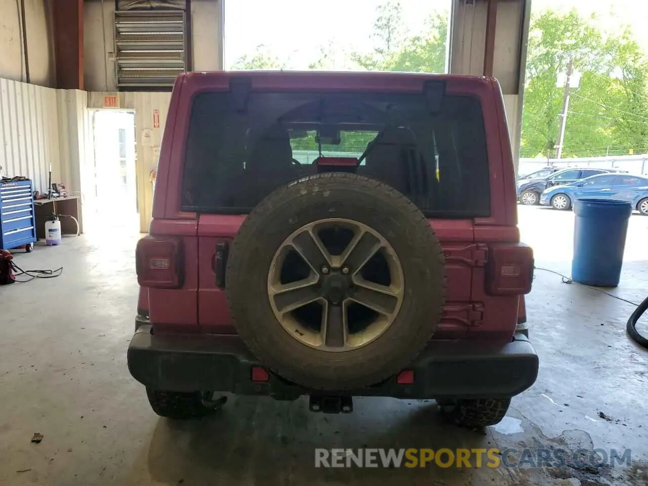 6 Photograph of a damaged car 1C4HJXEN0NW106045 JEEP WRANGLER 2022