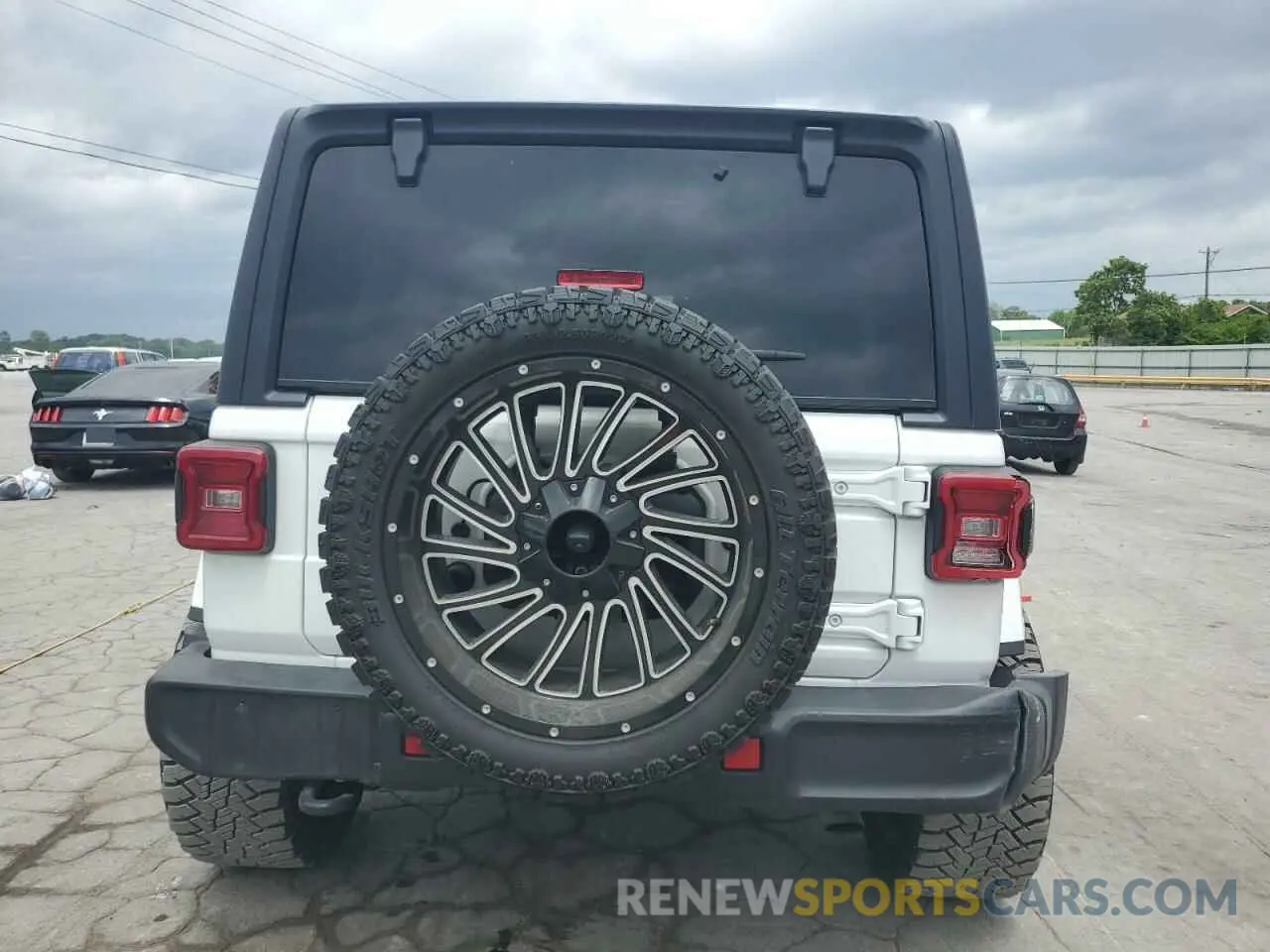 6 Photograph of a damaged car 1C4HJXEN0NW262439 JEEP WRANGLER 2022