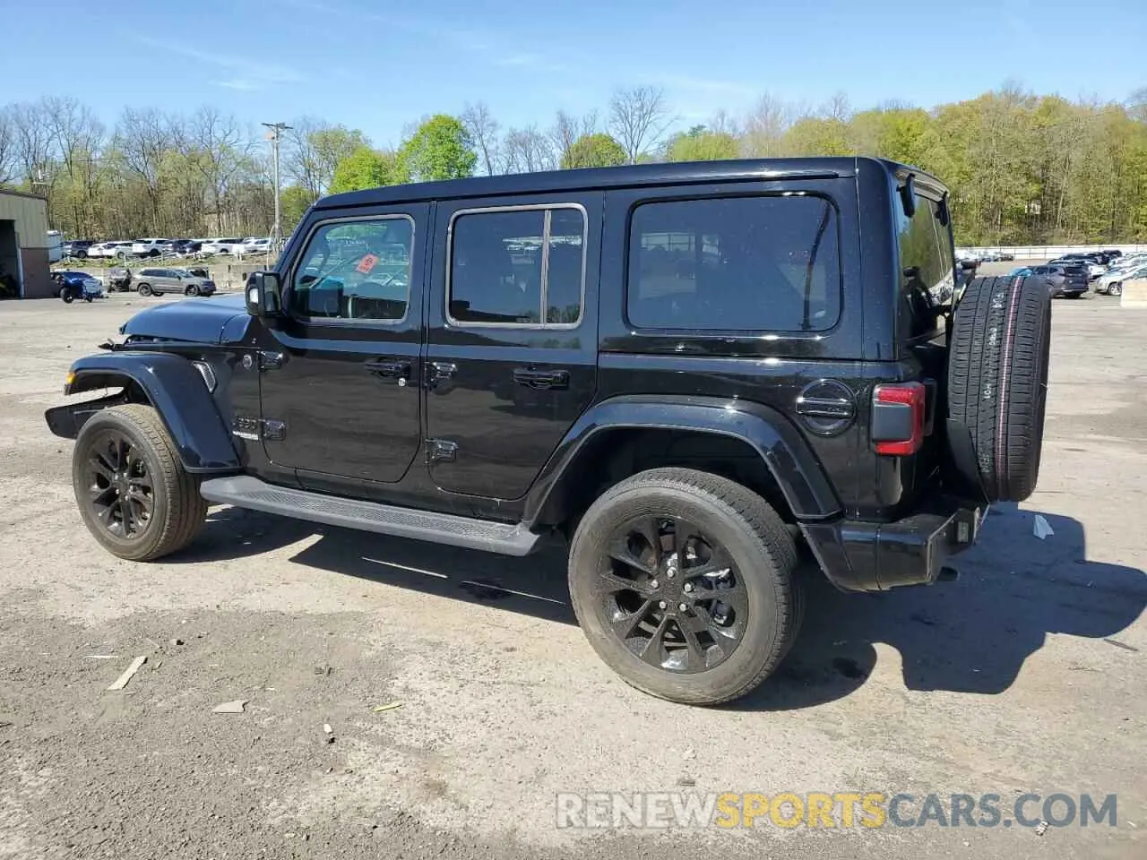 2 Photograph of a damaged car 1C4HJXEN2NW173682 JEEP WRANGLER 2022