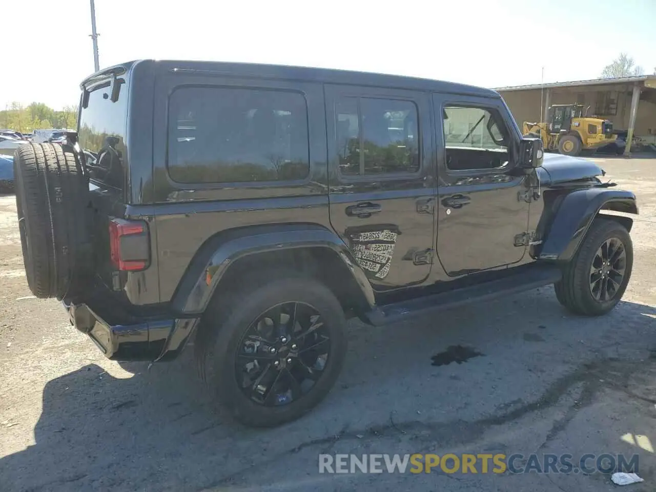 3 Photograph of a damaged car 1C4HJXEN2NW173682 JEEP WRANGLER 2022