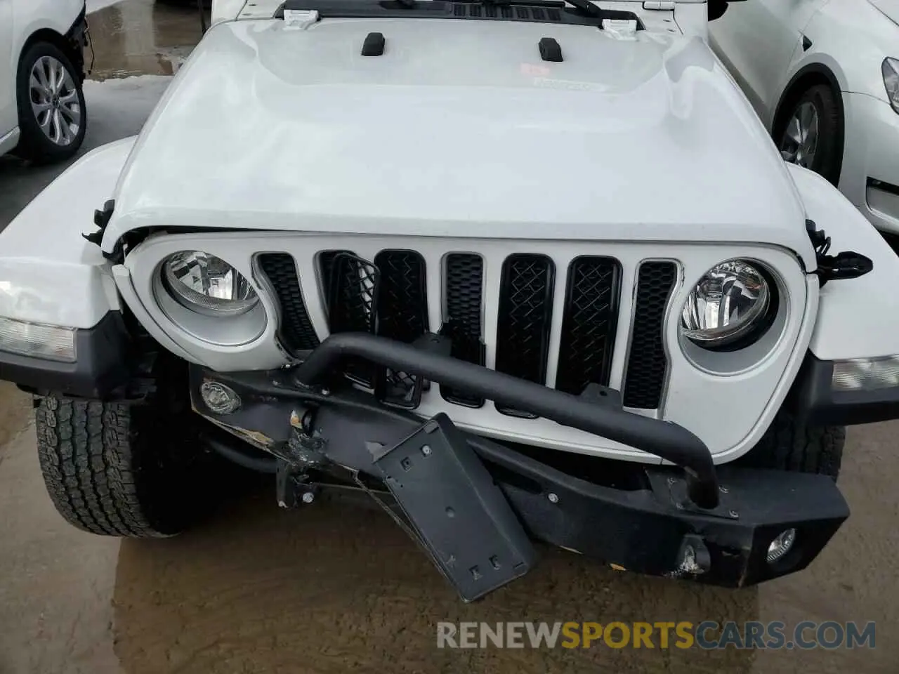 12 Photograph of a damaged car 1C4HJXEN4NW254182 JEEP WRANGLER 2022