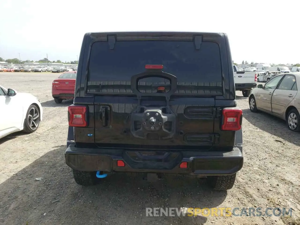 6 Photograph of a damaged car 1C4JJXP60NW172991 JEEP WRANGLER 2022