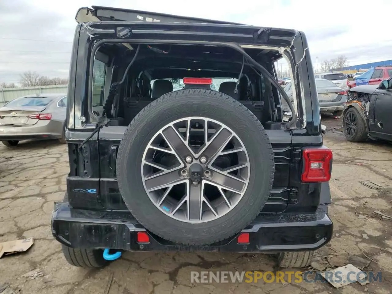 6 Photograph of a damaged car 1C4JJXP60NW214074 JEEP WRANGLER 2022