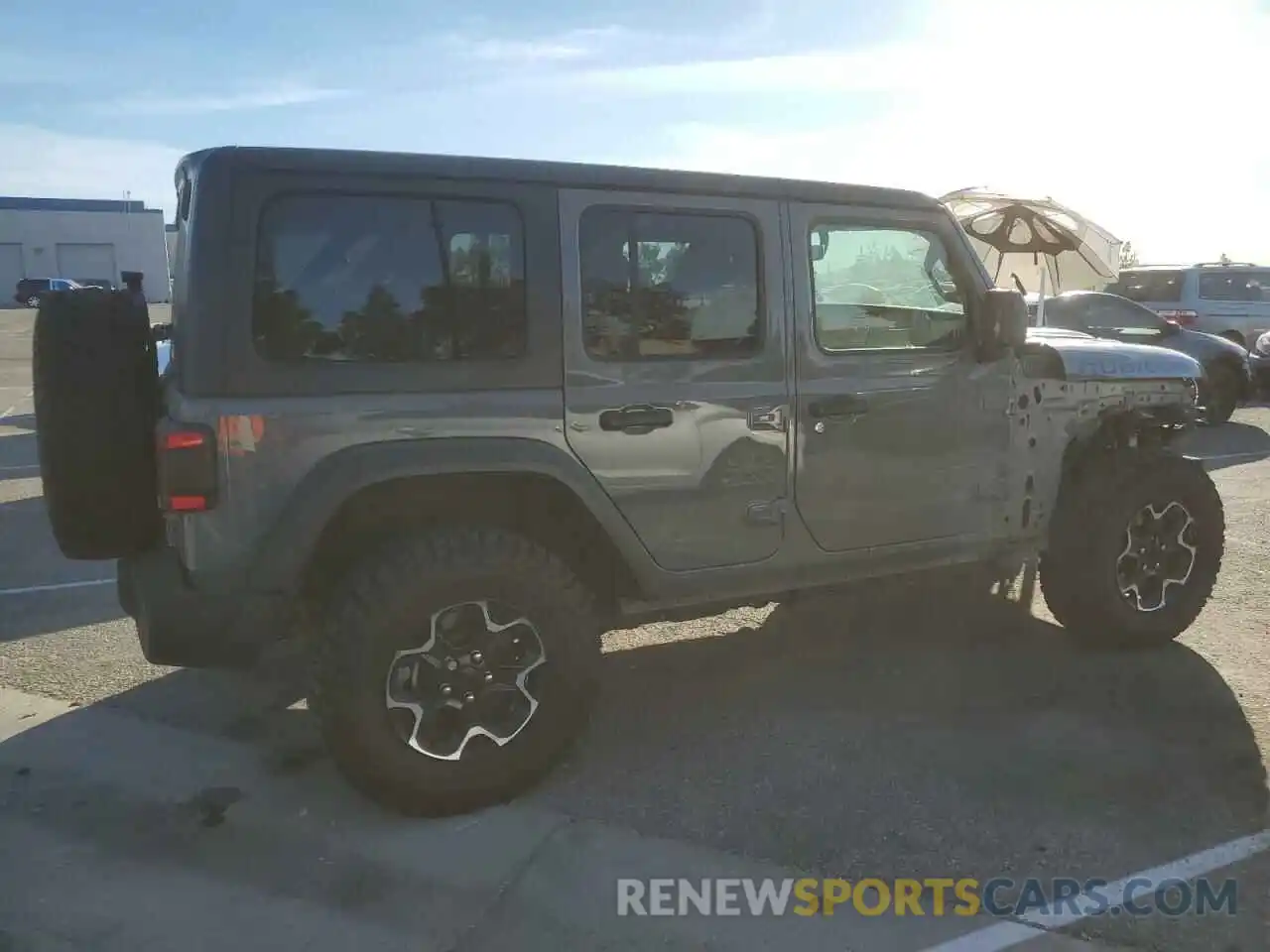 3 Photograph of a damaged car 1C4JJXR62NW172990 JEEP WRANGLER 2022