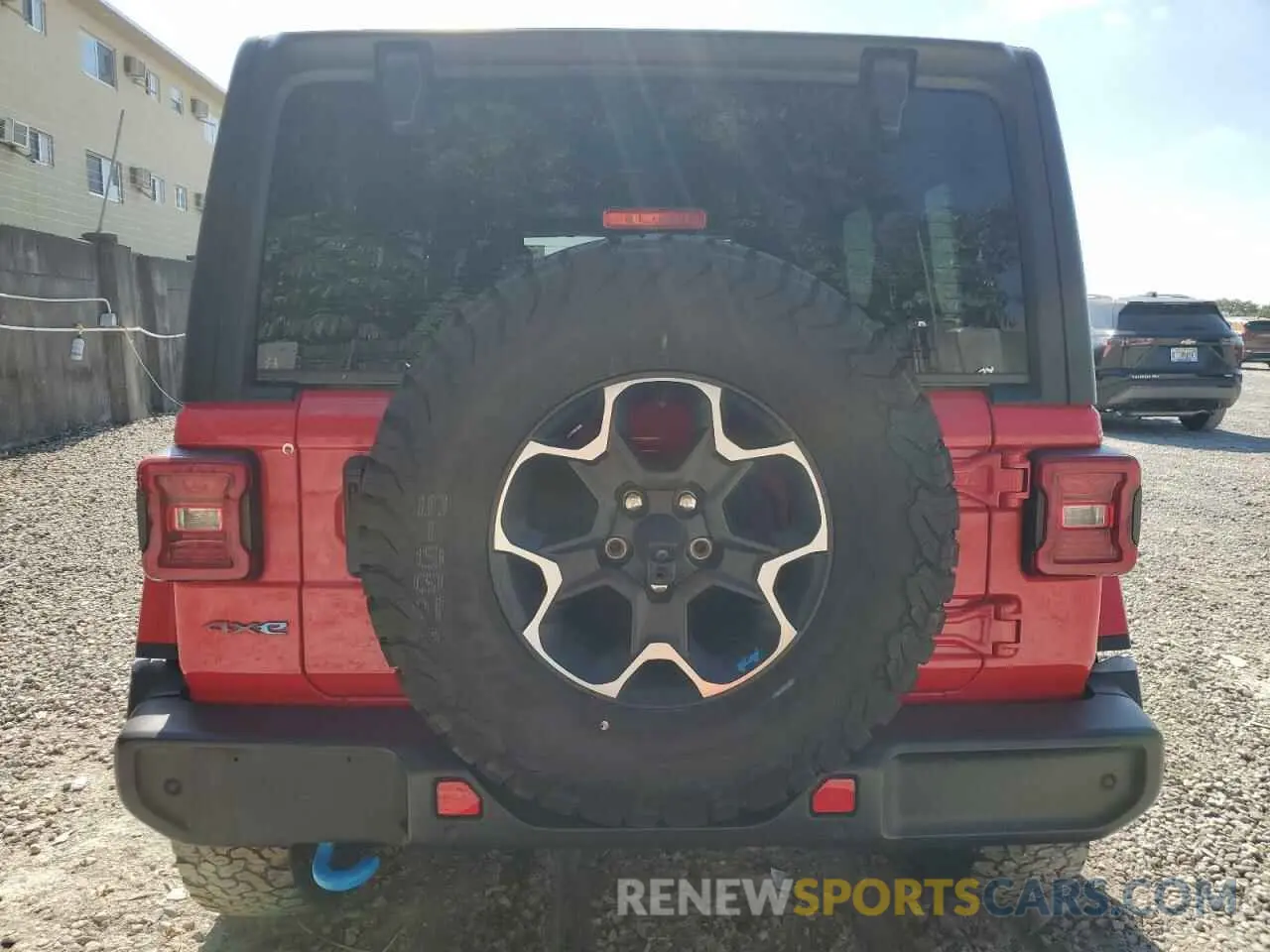 6 Photograph of a damaged car 1C4JJXR63NW187448 JEEP WRANGLER 2022
