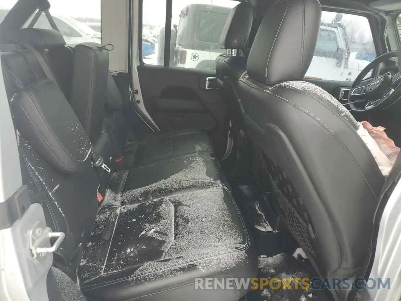 11 Photograph of a damaged car 1C4JJXR63NW264609 JEEP WRANGLER 2022